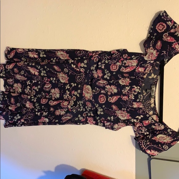 Summer dress - Picture 1 of 3